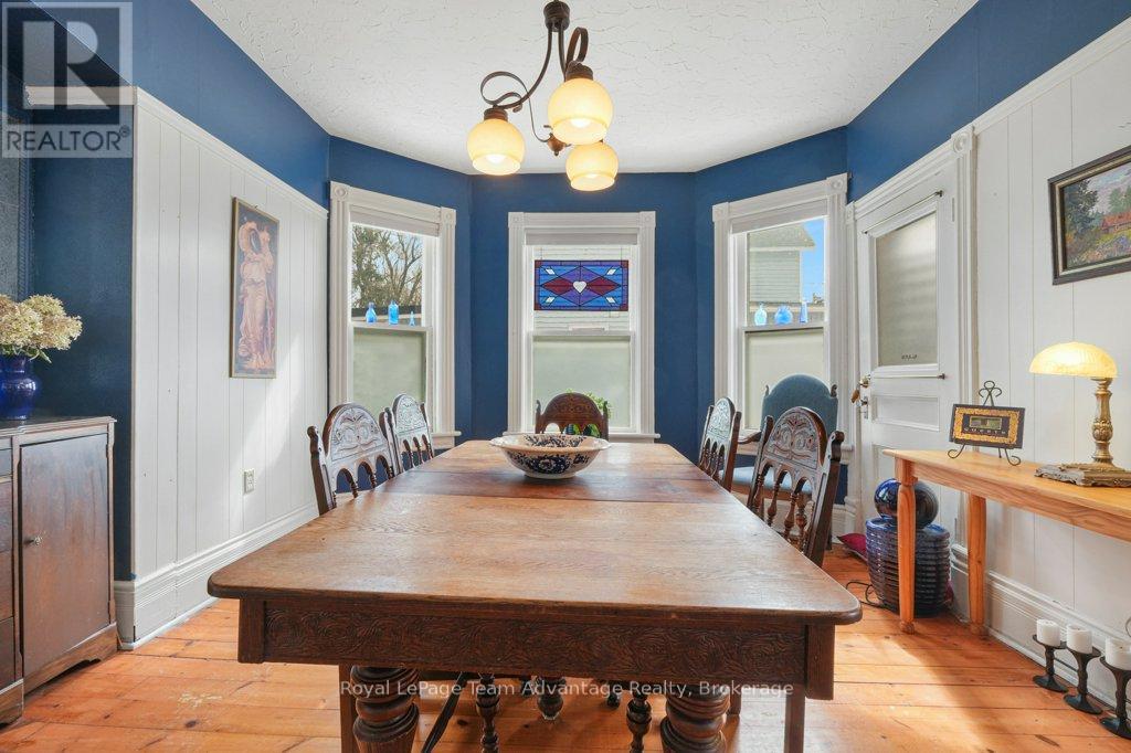 79 Gibson Street, Parry Sound, Ontario  P2A 1X4 - Photo 10 - X12916182
