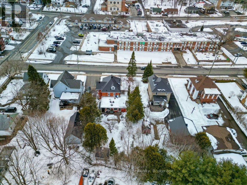 79 Gibson Street, Parry Sound, Ontario  P2A 1X4 - Photo 36 - X12916182