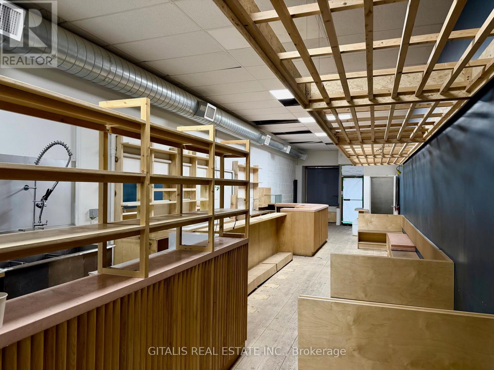 1304 King Street W, Toronto, Ontario  M6K 1G8 - Photo 3 - W12906978