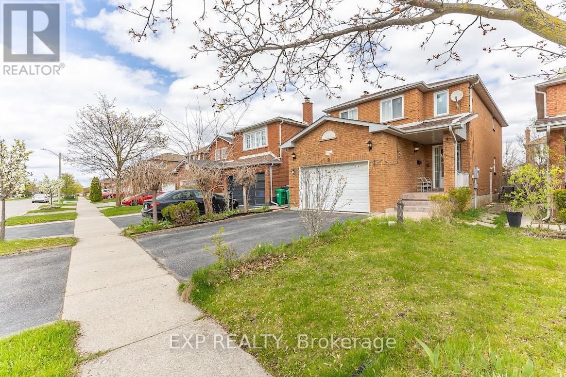 8 Faywood Drive, Brampton, Ontario  L6Y 4K3 - Photo 2 - W13040982