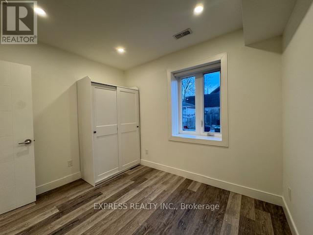 Main - 71 Chamberlain Avenue, Toronto, Ontario  M6E 4J9 - Photo 12 - W13041642