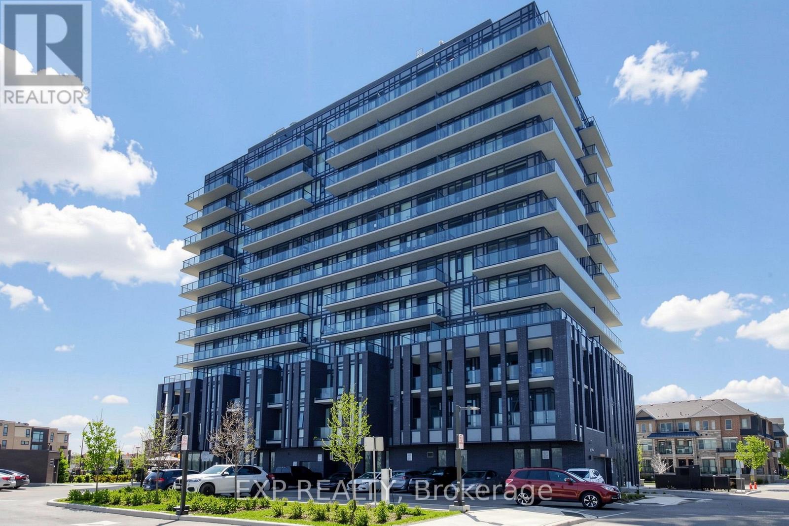 509 - 215 Veterans Drive, Brampton, Ontario  L7A 4S6 - Photo 2 - W13043374