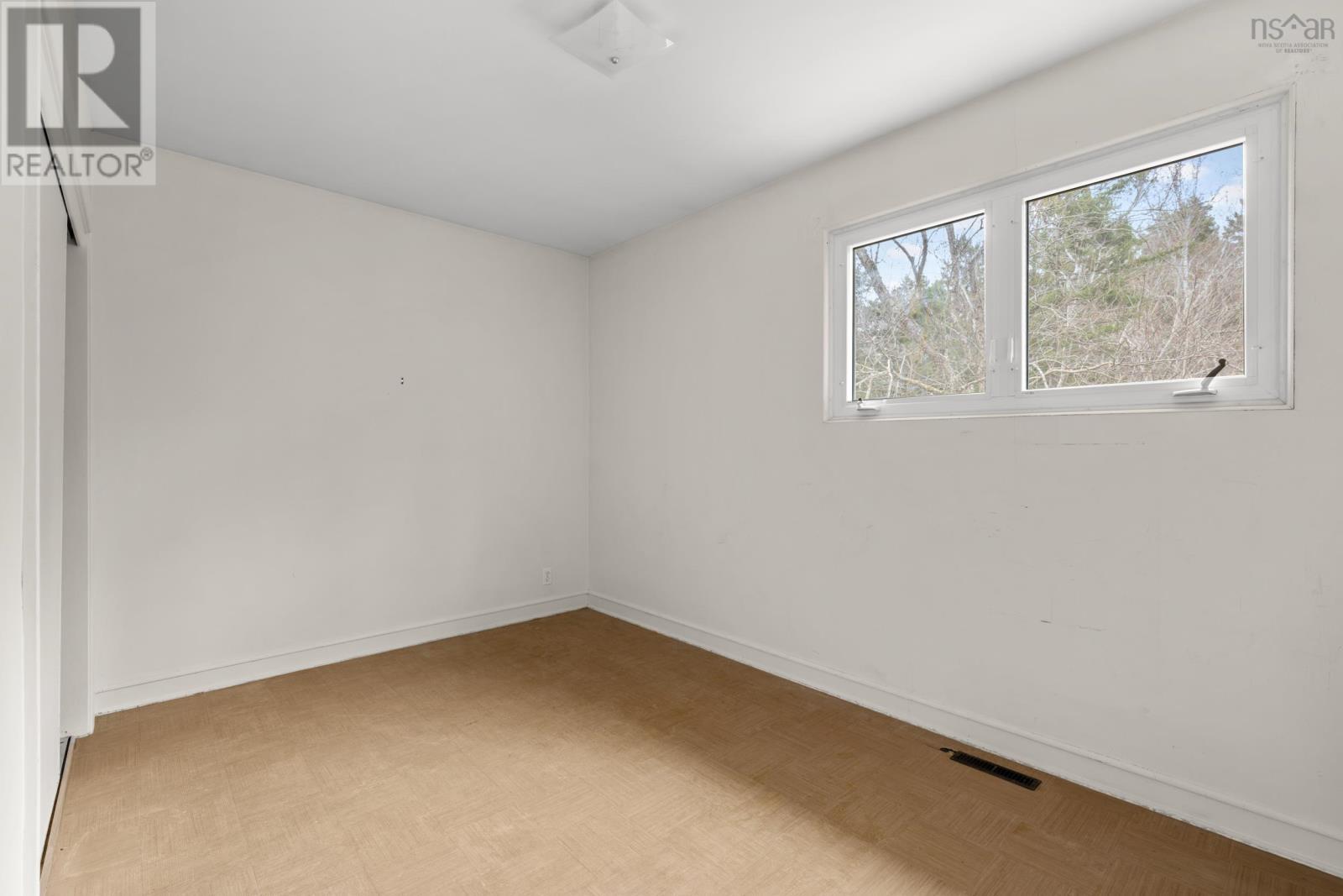 16 Glenn Drive, Halifax, Nova Scotia  B3M 2B9 - Photo 18 - 202607352