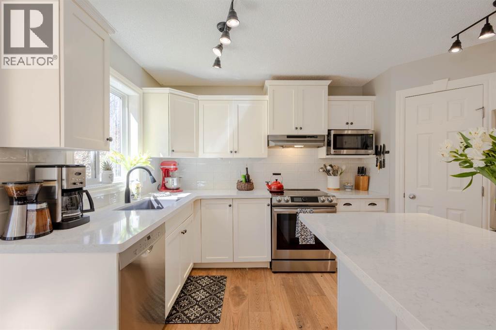 154 Tuscany Ridge Close Nw, Calgary, Alberta  T3L 2K6 - Photo 9 - A2305960