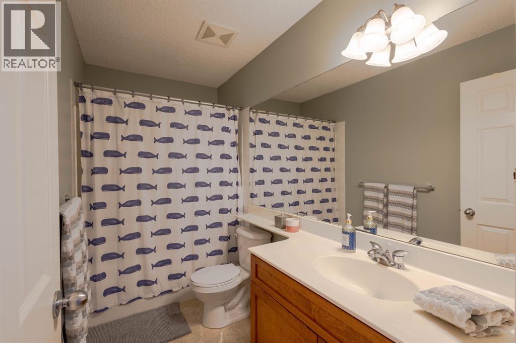 154 Tuscany Ridge Close Nw, Calgary, Alberta  T3L 2K6 - Photo 26 - A2305960