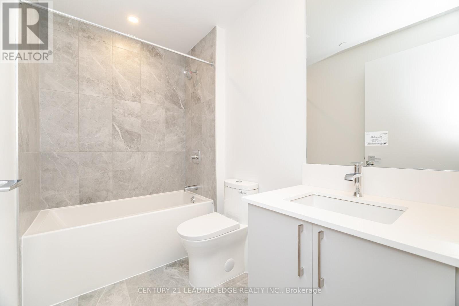 305 - 500 Plains Road E, Burlington, Ontario  L3T 2E1 - Photo 18 - W13074744