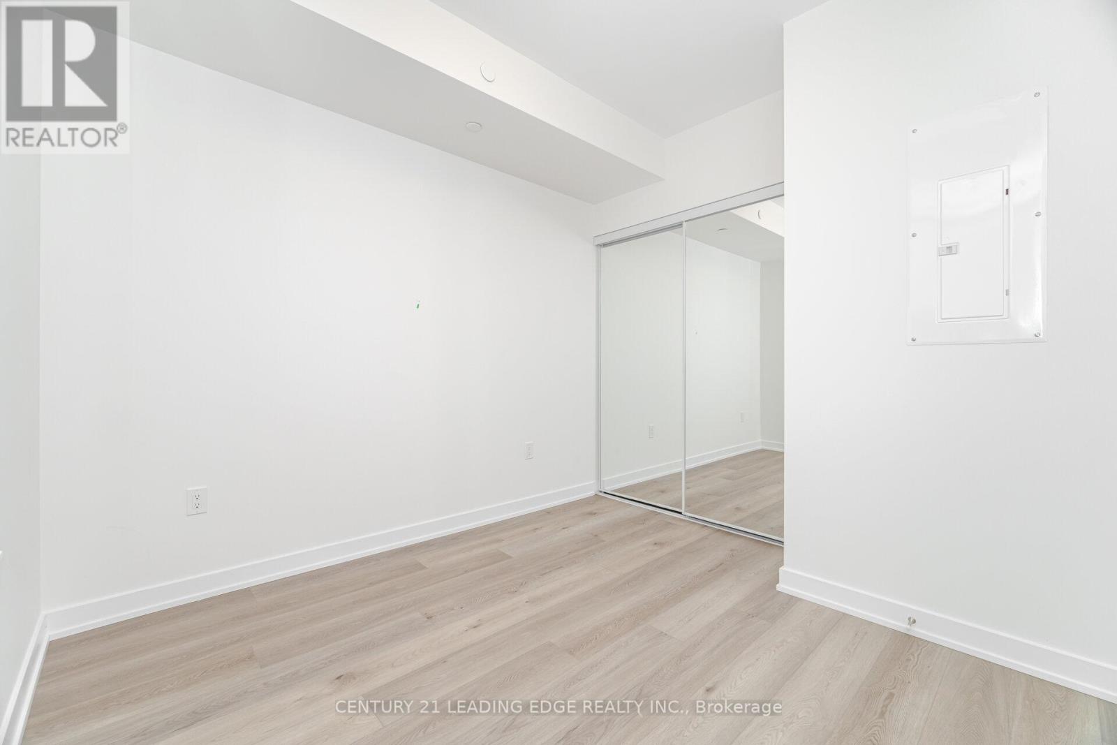 305 - 500 Plains Road E, Burlington, Ontario  L3T 2E1 - Photo 20 - W13074744