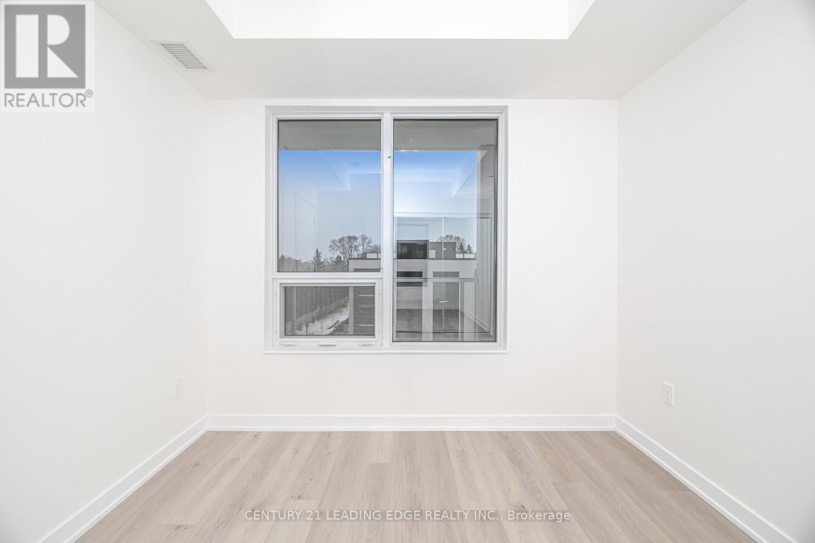 305 - 500 Plains Road E, Burlington, Ontario  L3T 2E1 - Photo 21 - W13074744