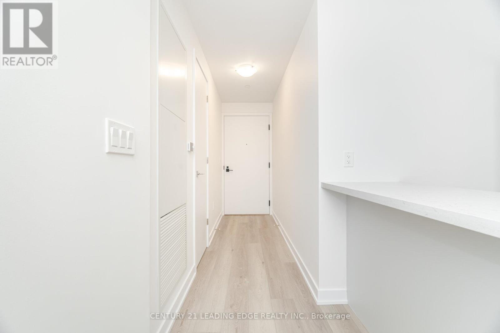 305 - 500 Plains Road E, Burlington, Ontario  L3T 2E1 - Photo 5 - W13074744