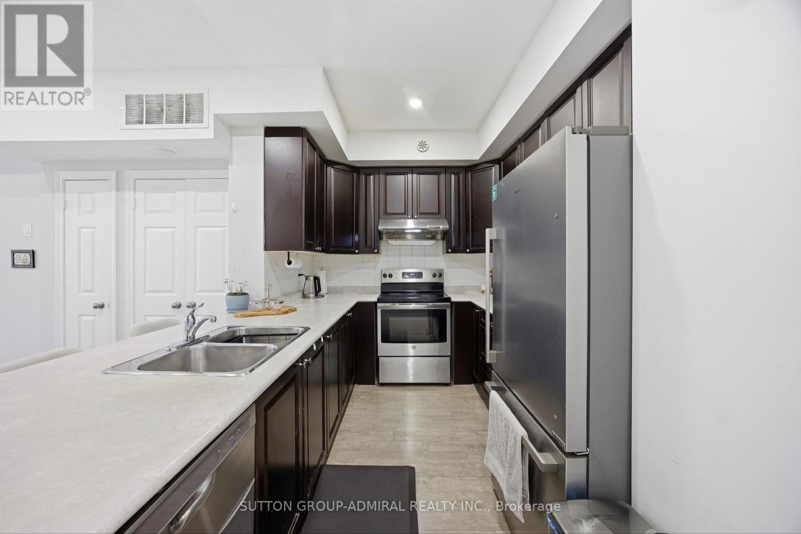 56 - 180 Howden Boulevard, Brampton, Ontario  L6S 0E6 - Photo 9 - W13074764