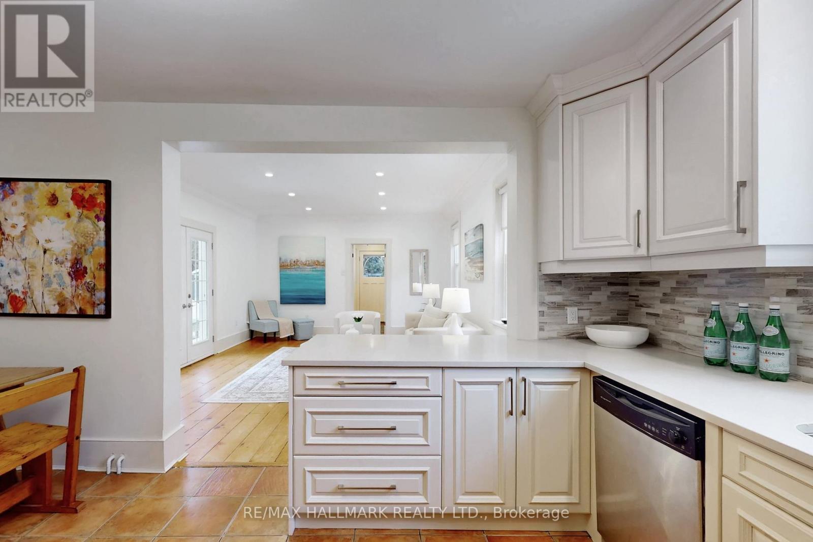 64 Powell Street, Richmond Hill, Ontario  L4C 4S4 - Photo 15 - N13073860