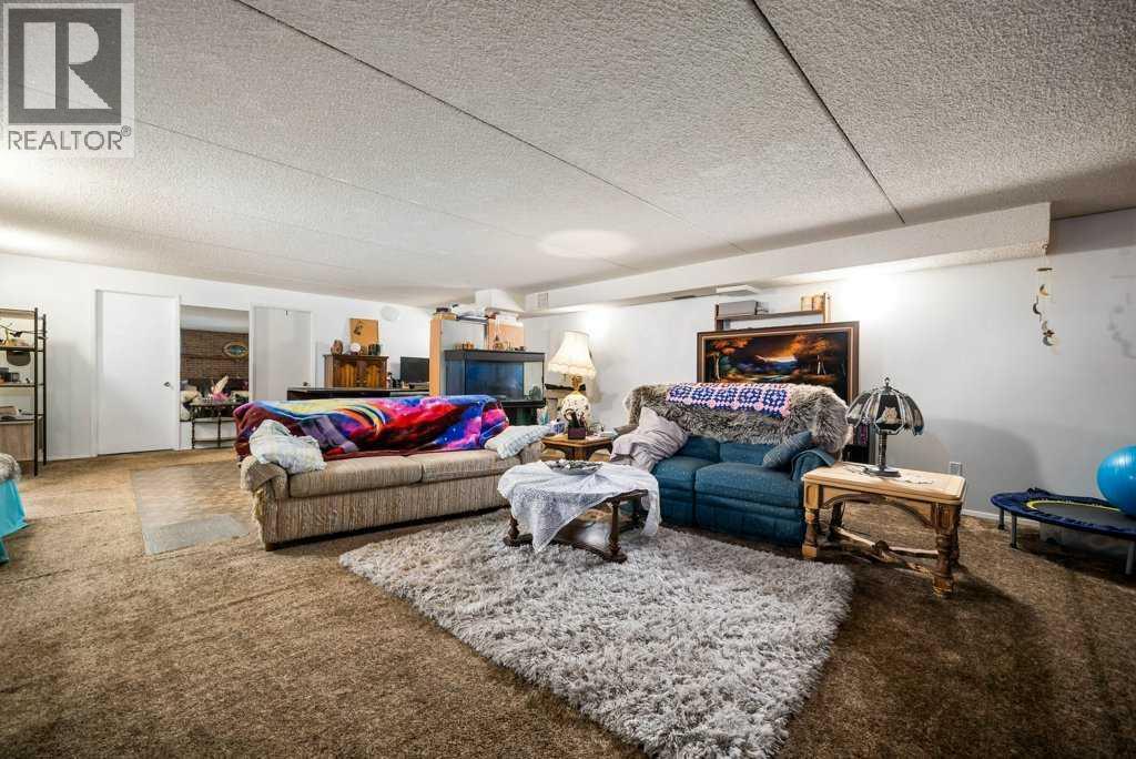 15 Currie Court Se, Medicine Hat, Alberta  T1B 1R8 - Photo 24 - A2304314