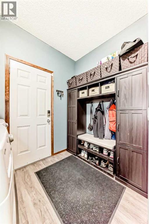 182 Chapalina Close Se, Calgary, Alberta  T2X 3X2 - Photo 18 - A2307147
