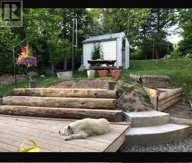 72 Elliott Rd, Sault Ste. Marie, Ontario  P6C 2Z4 - Photo 8 - SM260660