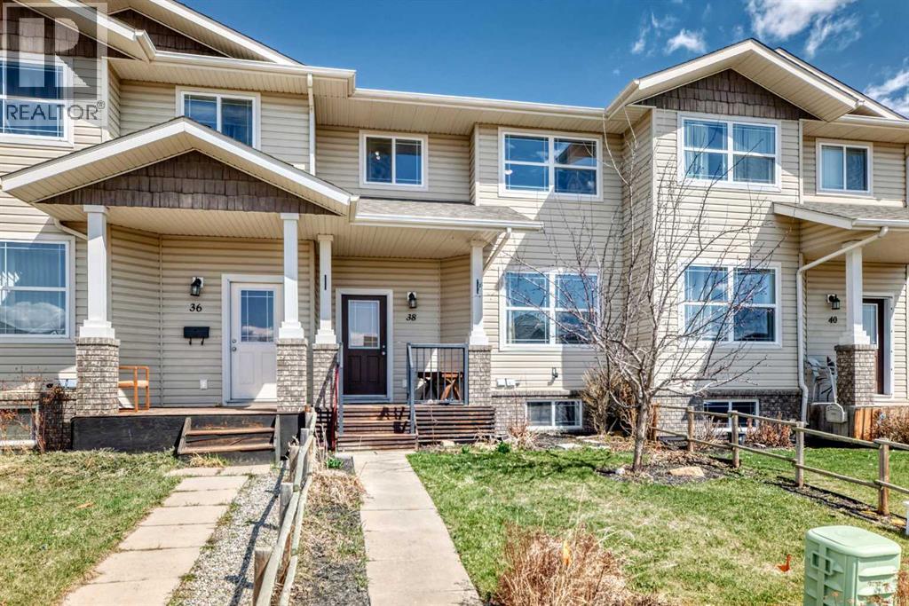 #38 Terrace Heights Drive, Lacombe, Alberta