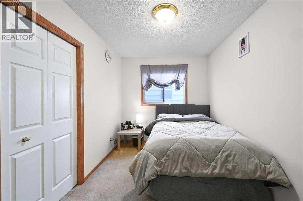 63 Anaheim Crescent NE, Calgary, Alberta  T1Y 7B4 - Photo 18 - A2306806
