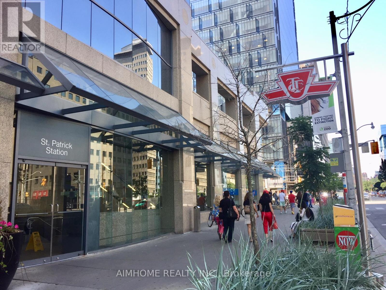 2701 - 426 University Avenue, Toronto, Ontario  M5G 1S9 - Photo 14 - C13074836