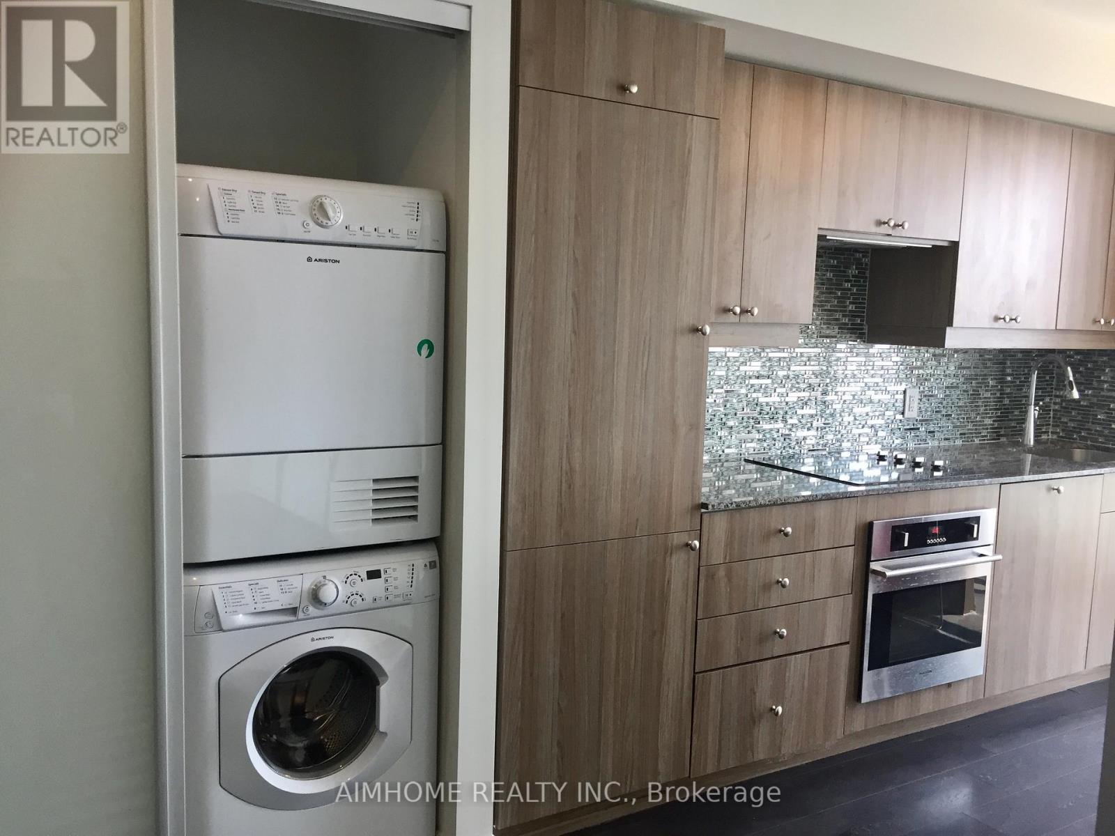 2701 - 426 University Avenue, Toronto, Ontario  M5G 1S9 - Photo 4 - C13074836
