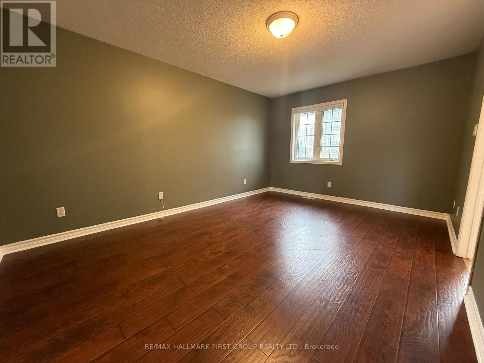 1665 Avonmore Square, Pickering, Ontario  L1V 7H2 - Photo 14 - E13074808