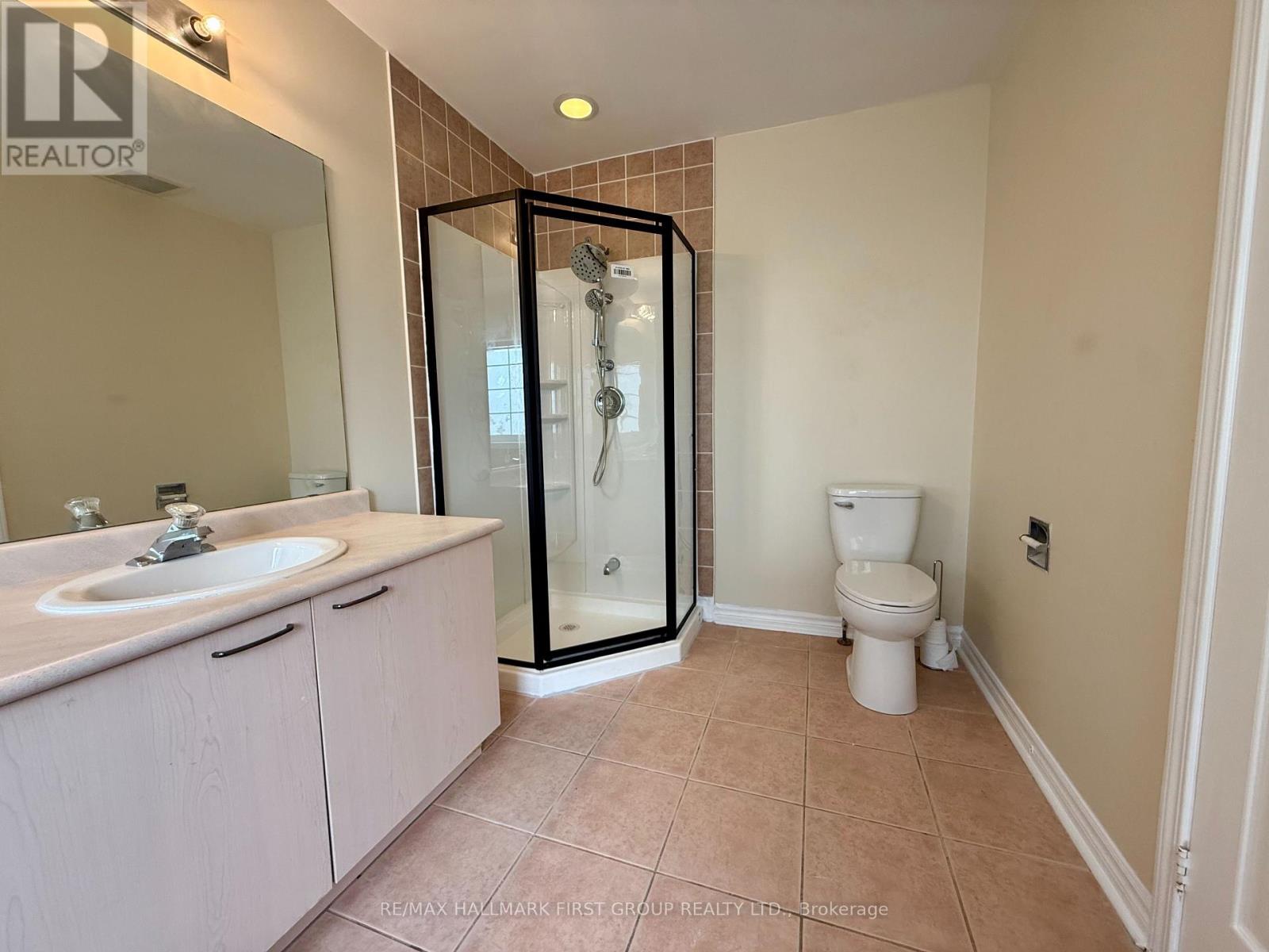 1665 Avonmore Square, Pickering, Ontario  L1V 7H2 - Photo 17 - E13074808