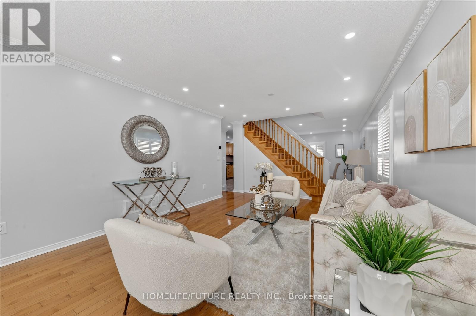 40 Canoe Crescent, Toronto, Ontario  M1X 1X8 - Photo 7 - E13074826