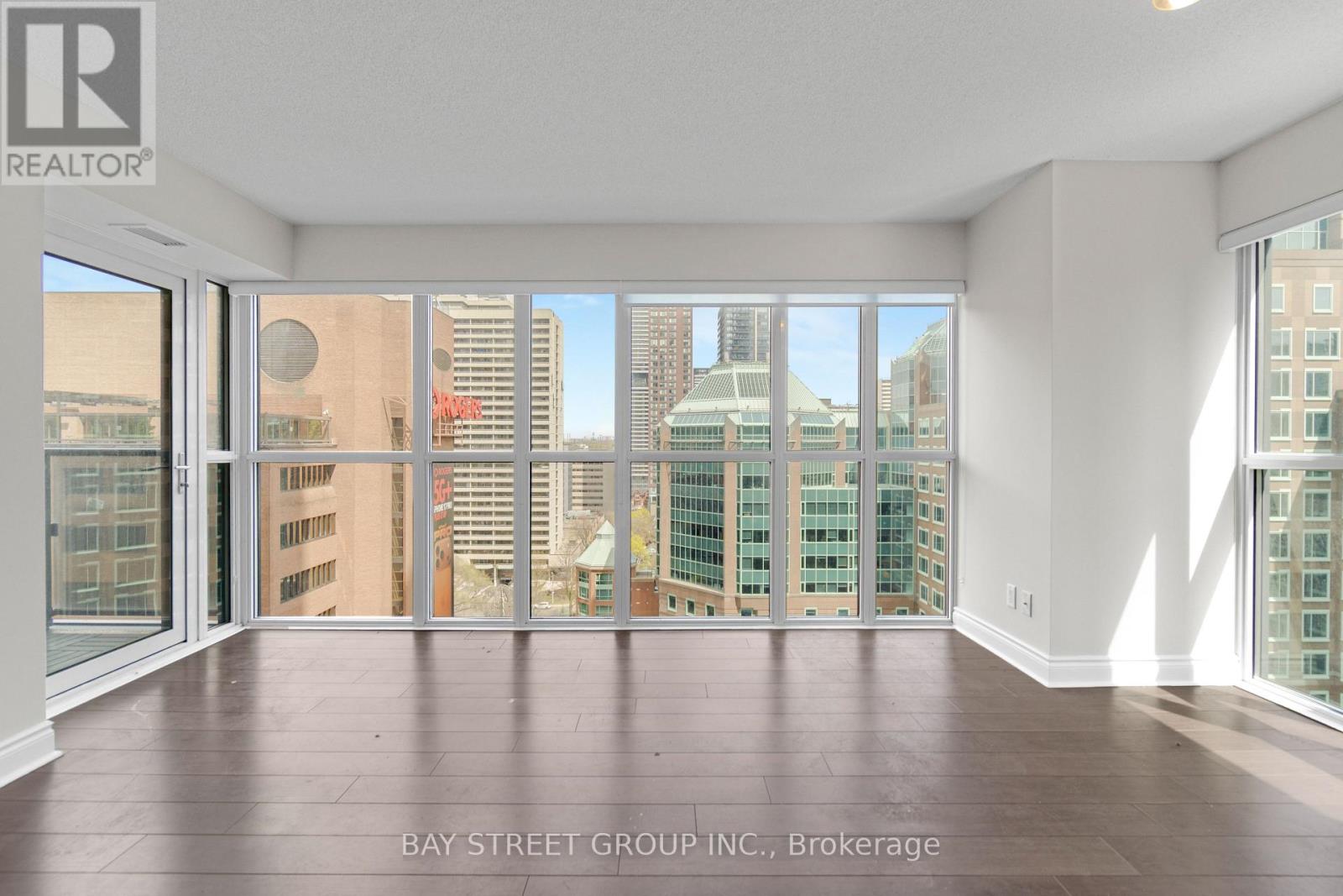 1502 - 28 Ted Rogers Way, Toronto, Ontario  M4Y 2J4 - Photo 10 - C13066030