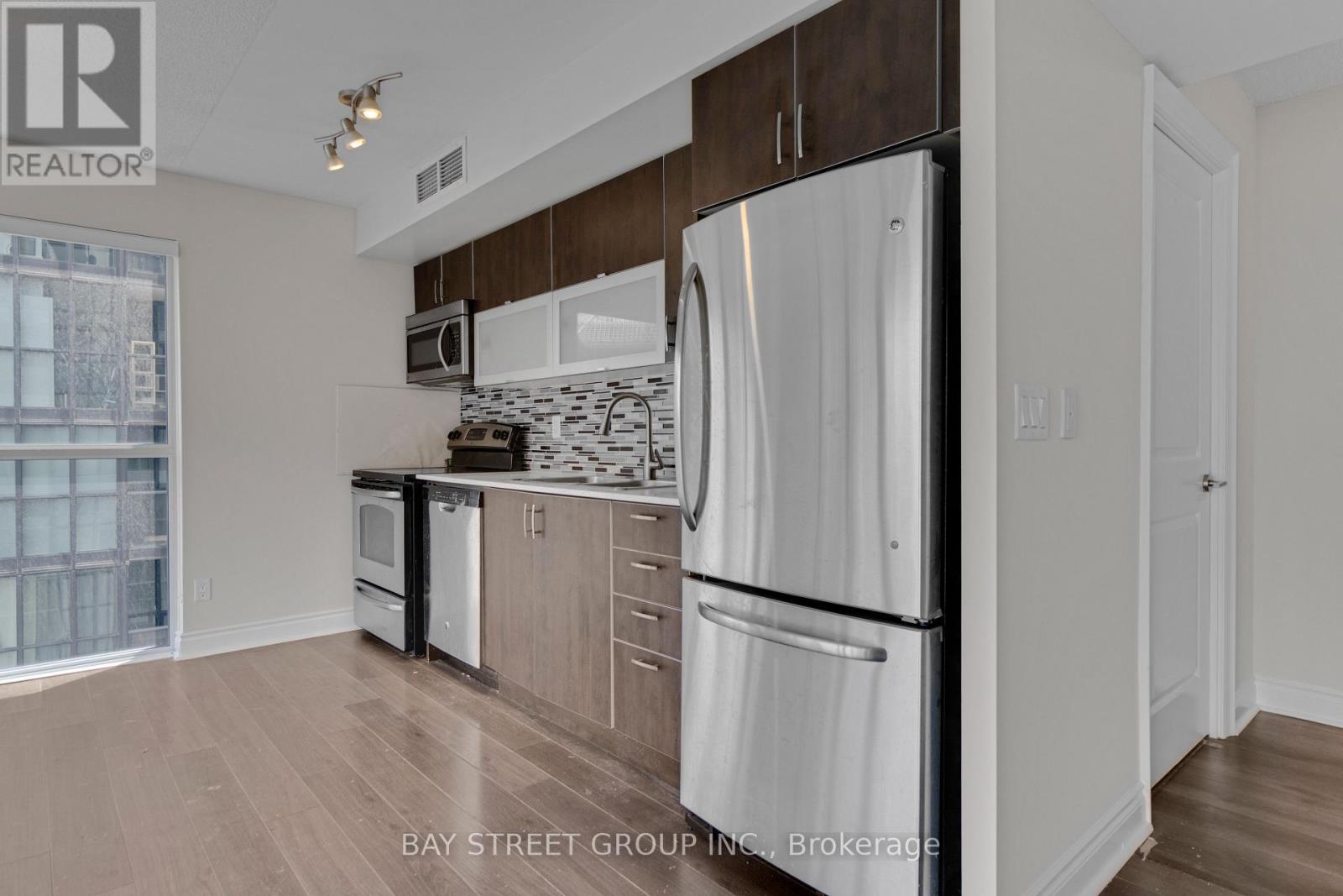 1502 - 28 Ted Rogers Way, Toronto, Ontario  M4Y 2J4 - Photo 16 - C13066030