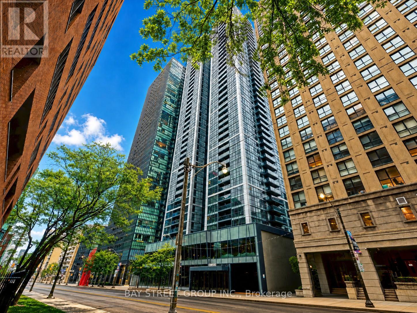 1502 - 28 Ted Rogers Way, Toronto, Ontario  M4Y 2J4 - Photo 3 - C13066030