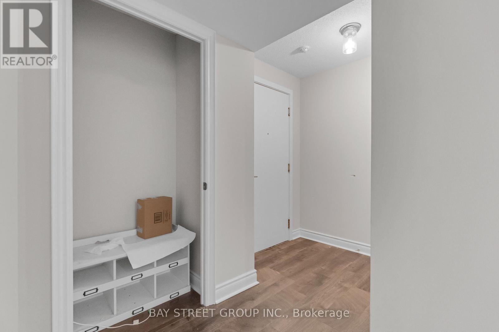 1502 - 28 Ted Rogers Way, Toronto, Ontario  M4Y 2J4 - Photo 8 - C13066030