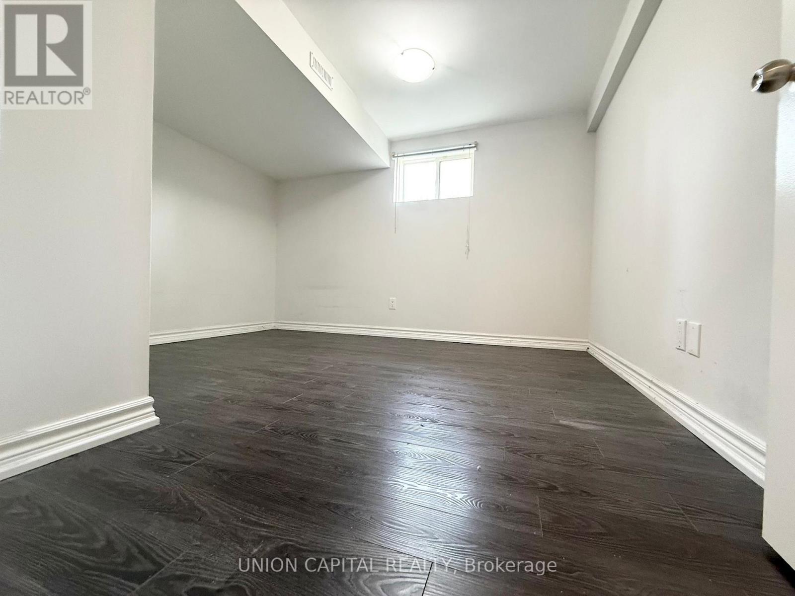 Lower - 38 Deepdale Drive, Toronto, Ontario  M1S 2N5 - Photo 10 - E12950802