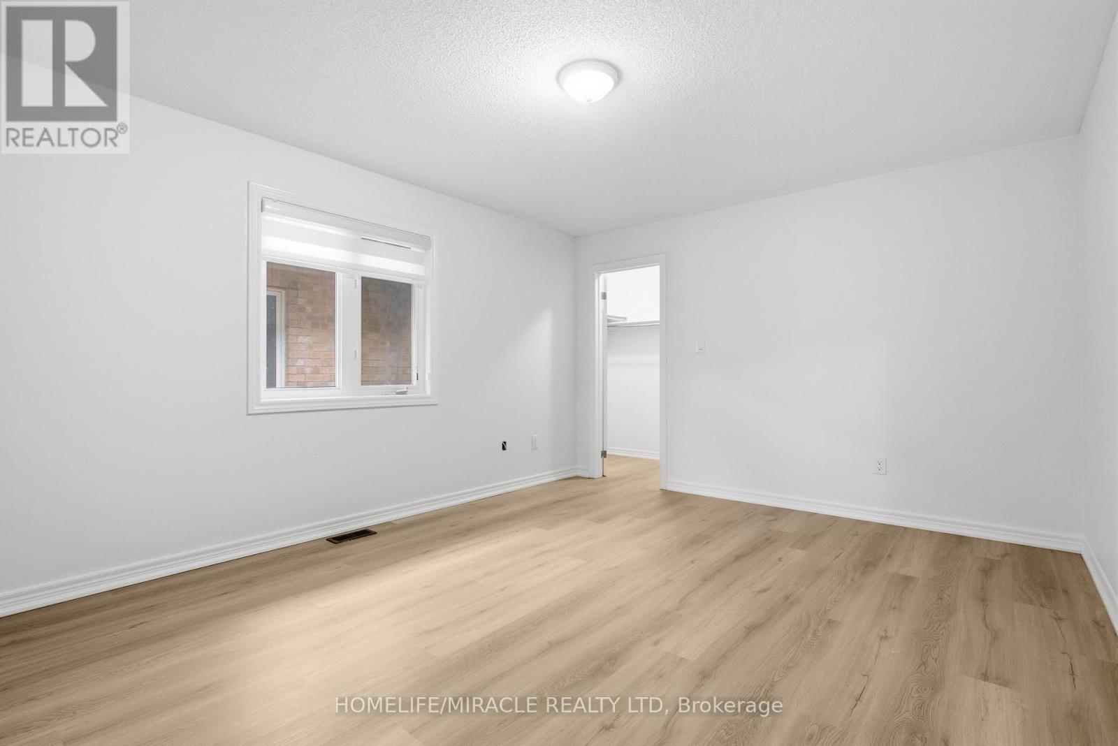 71 Skyvalley Drive, Brampton, Ontario  L6P 3B7 - Photo 24 - W13074772