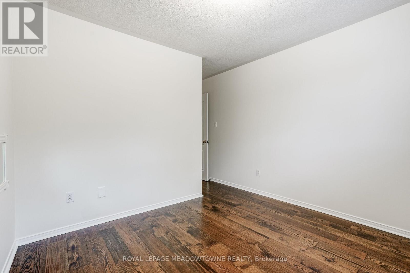 6124 Clover Ridge Crescent, Mississauga, Ontario  L5N 7B2 - Photo 21 - W13074780