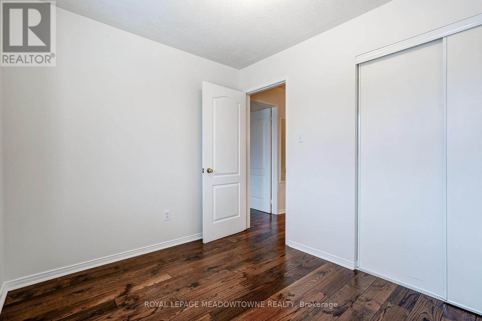 6124 Clover Ridge Crescent, Mississauga, Ontario  L5N 7B2 - Photo 32 - W13074780