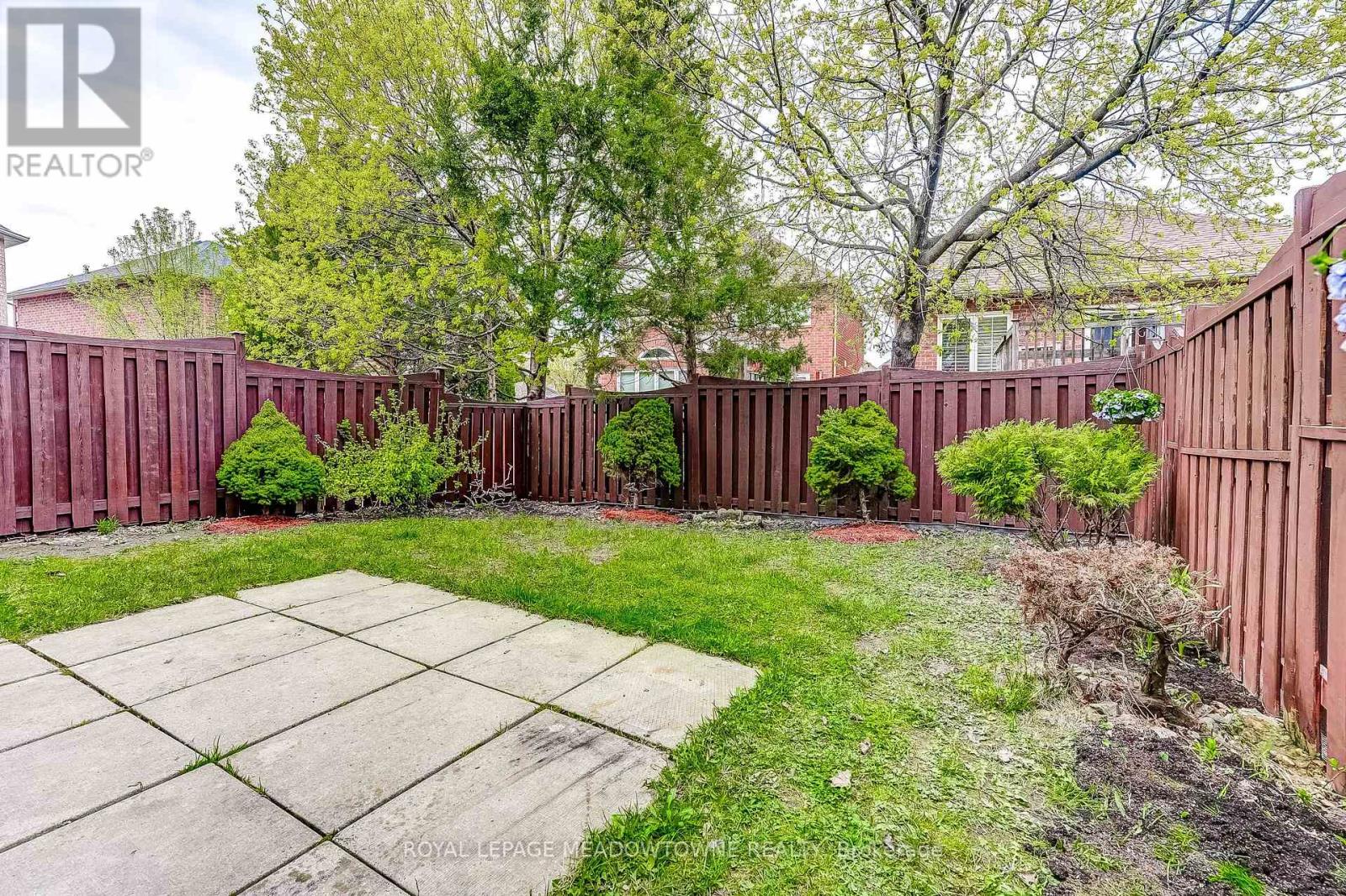 6124 Clover Ridge Crescent, Mississauga, Ontario  L5N 7B2 - Photo 41 - W13074780