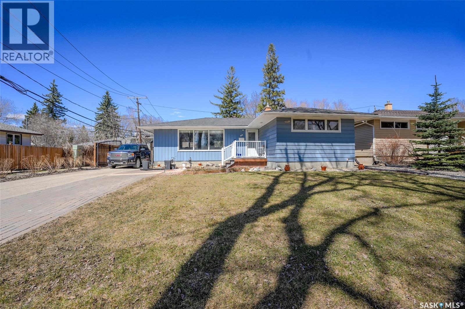 1812 Grant DRIVE, Regina, Saskatchewan