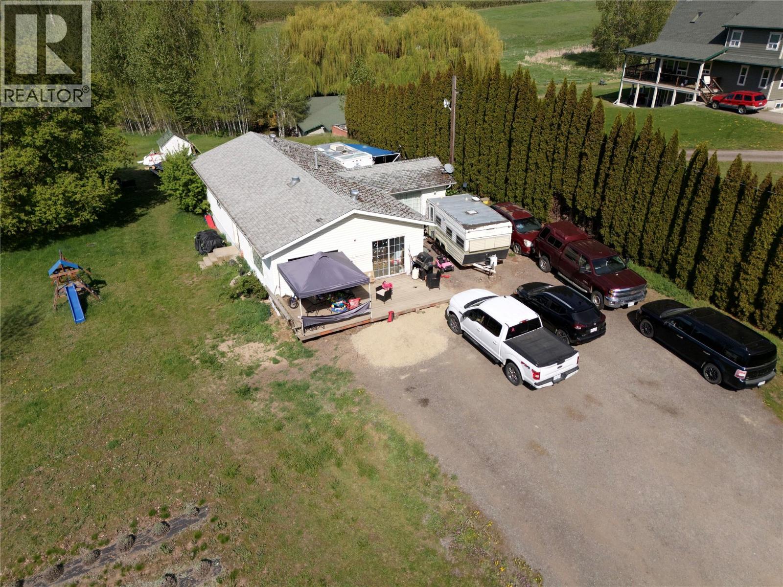 105 36 Avenue, Erickson, British Columbia  V0B 1G1 - Photo 6 - 10370129