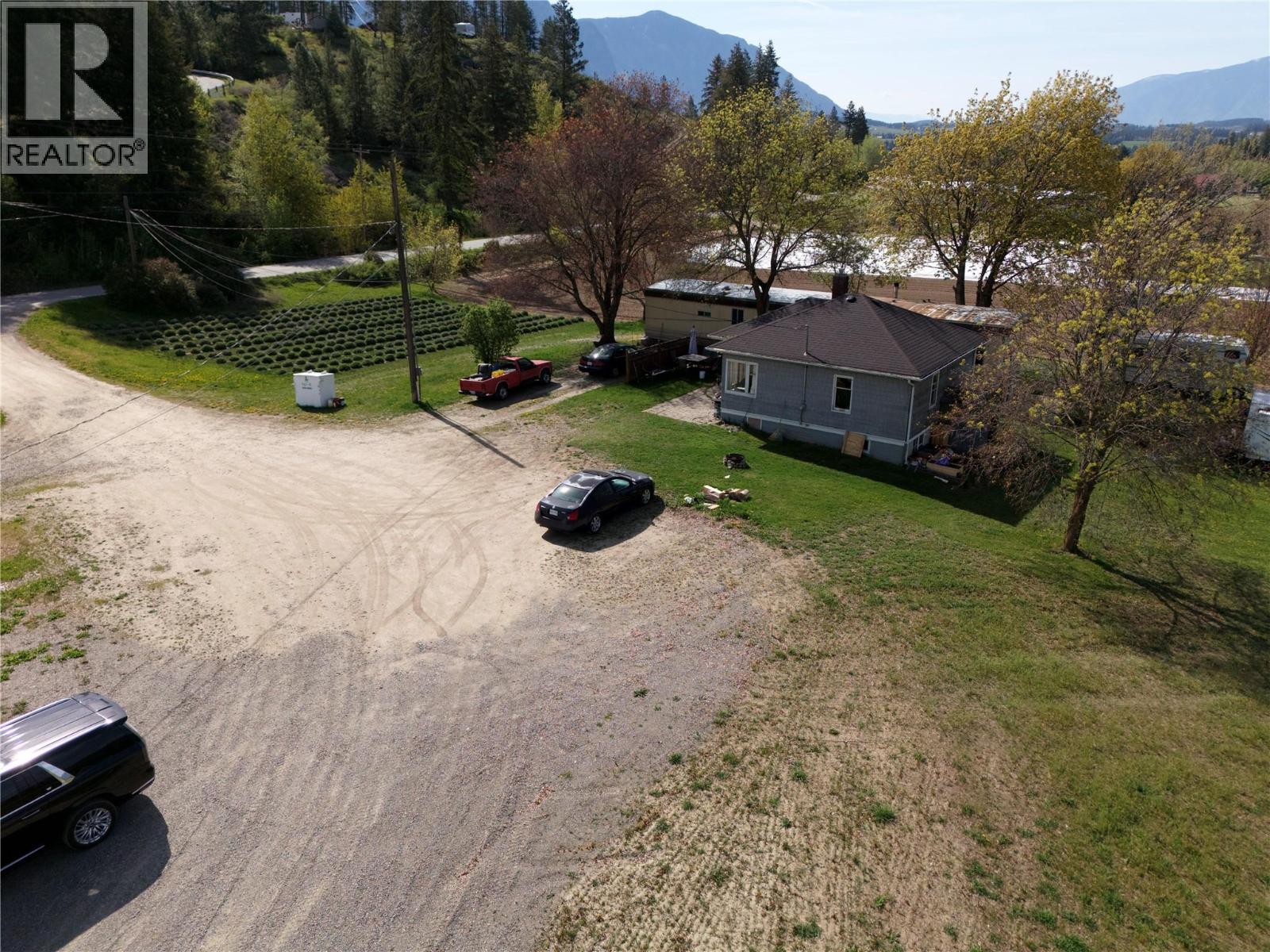 105 36 Avenue, Erickson, British Columbia  V0B 1G1 - Photo 8 - 10370129