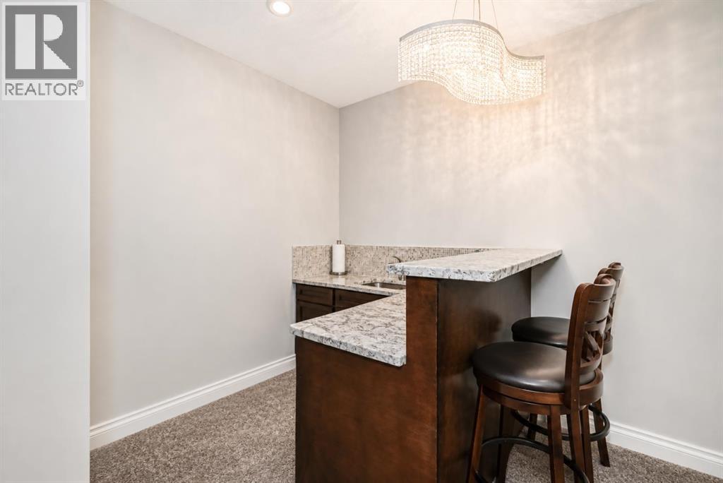4627 83 Street Nw, Calgary, Alberta  T3B 2R1 - Photo 37 - A2307324