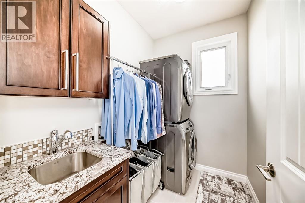 4627 83 Street Nw, Calgary, Alberta  T3B 2R1 - Photo 32 - A2307324
