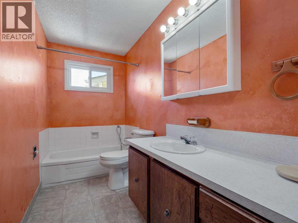 1406 20 Avenue N, Lethbridge, Alberta  T1H 4W3 - Photo 24 - A2305865