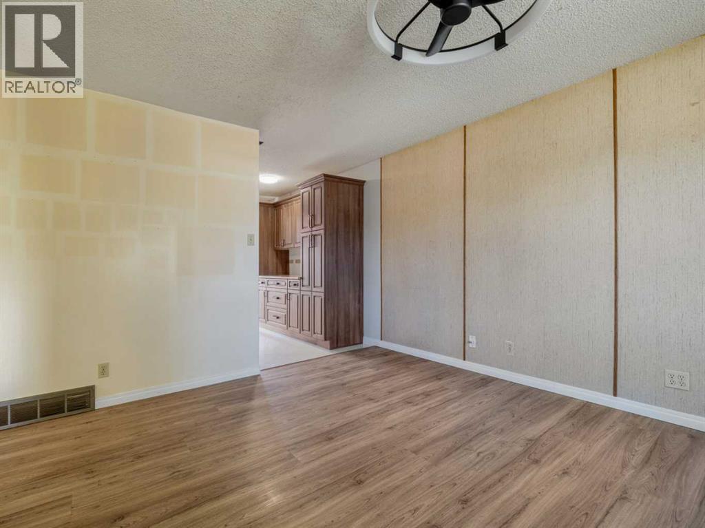 1406 20 Avenue N, Lethbridge, Alberta  T1H 4W3 - Photo 8 - A2305865
