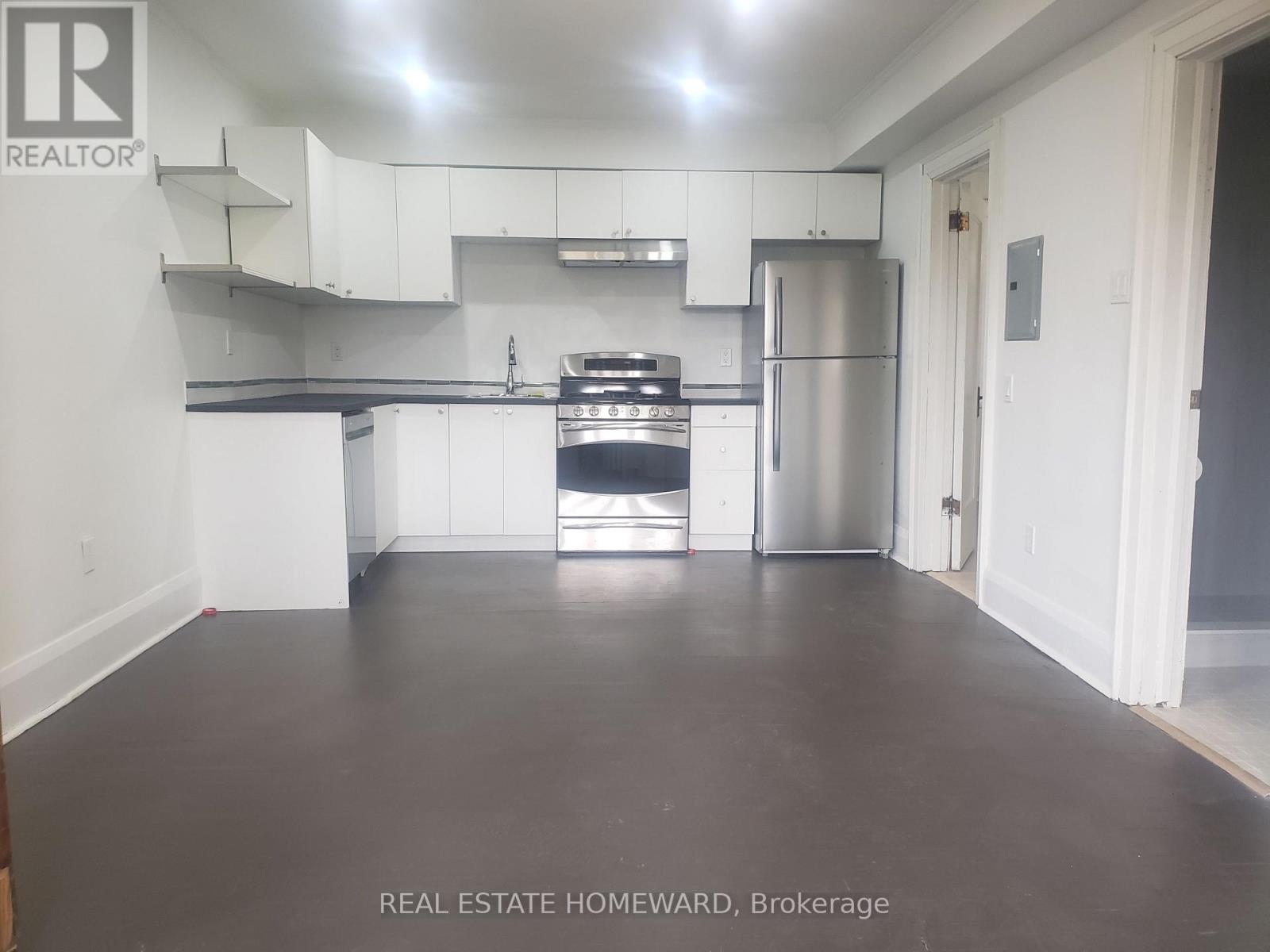 2a - 435 Parkside Drive, Toronto, Ontario  M6R 2Z8 - Photo 9 - W13066512