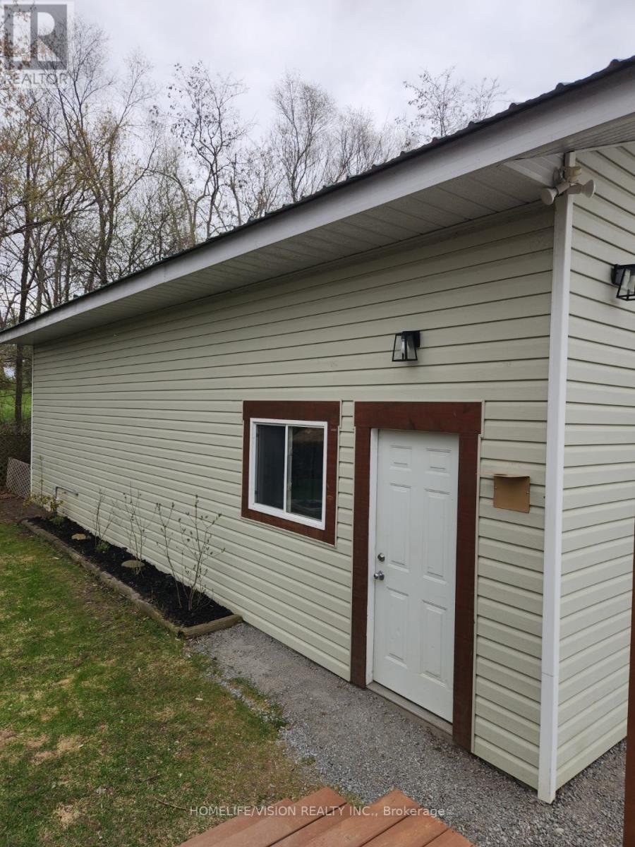 40 Mcgill Drive, Kawartha Lakes, Ontario  L0B 1K0 - Photo 25 - X12964676