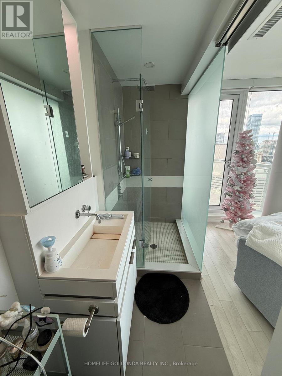 3012 - 197 Yonge Street, Toronto, Ontario  M5B 0C1 - Photo 10 - C13074846