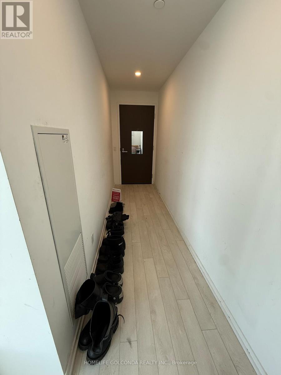 3012 - 197 Yonge Street, Toronto, Ontario  M5B 0C1 - Photo 11 - C13074846
