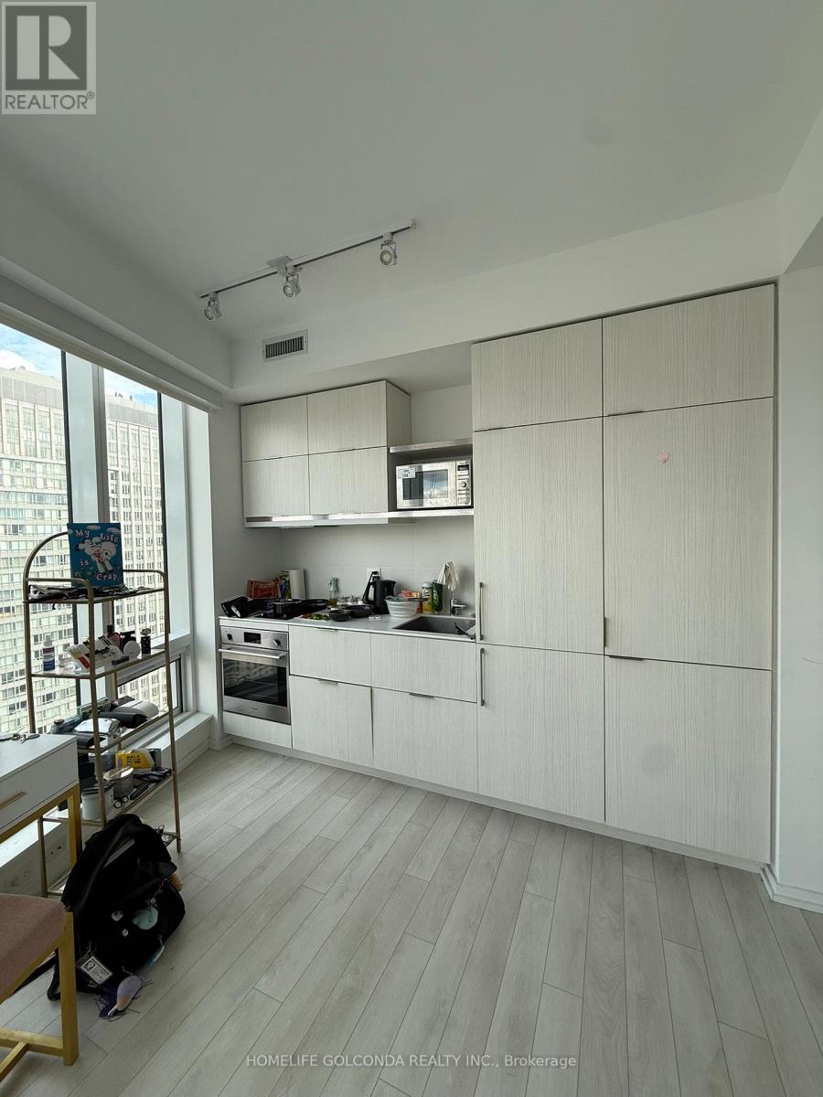 3012 - 197 Yonge Street, Toronto, Ontario  M5B 0C1 - Photo 6 - C13074846