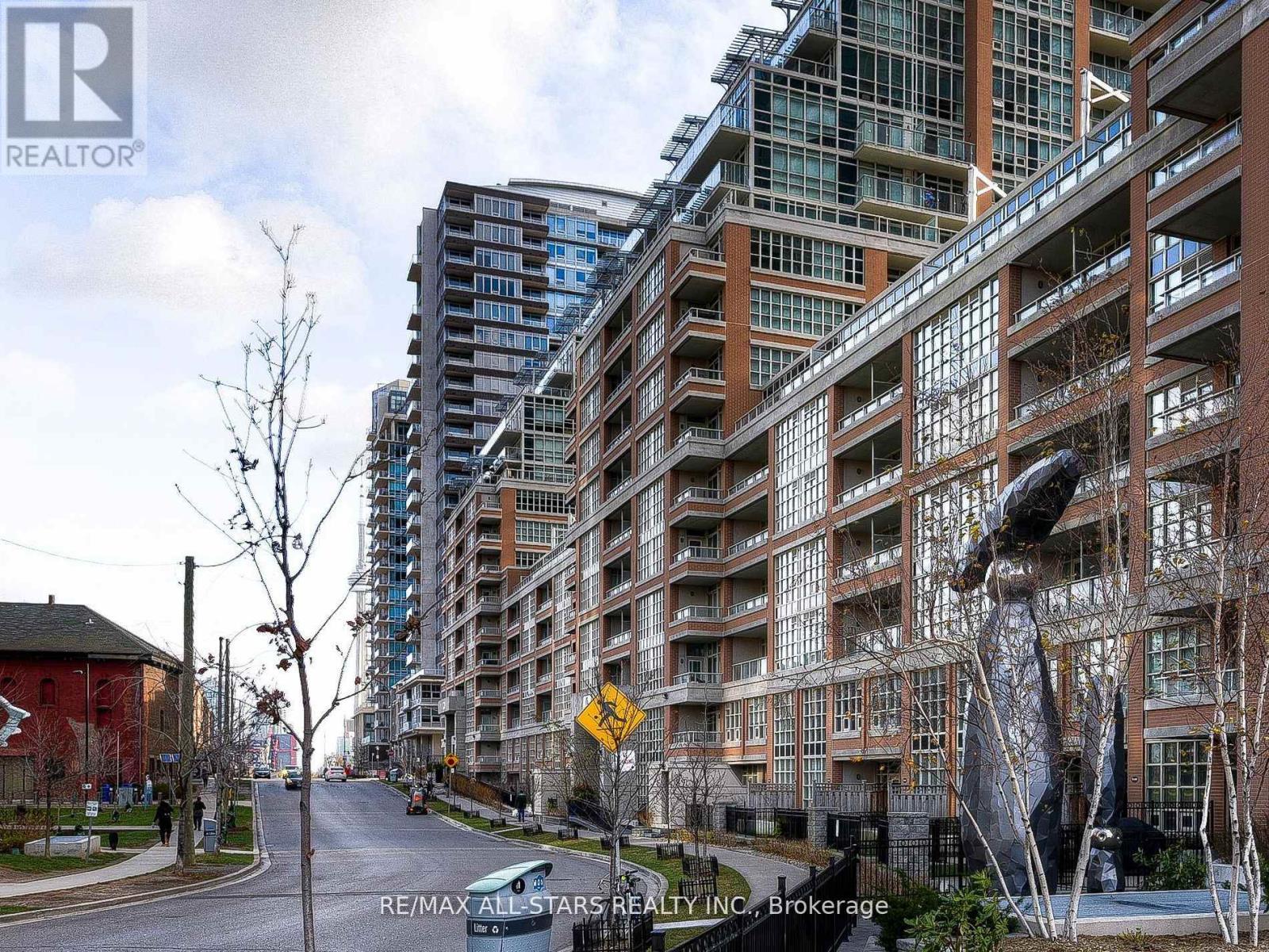 1901 - 75 EAST LIBERTY STREET, Toronto, Ontario