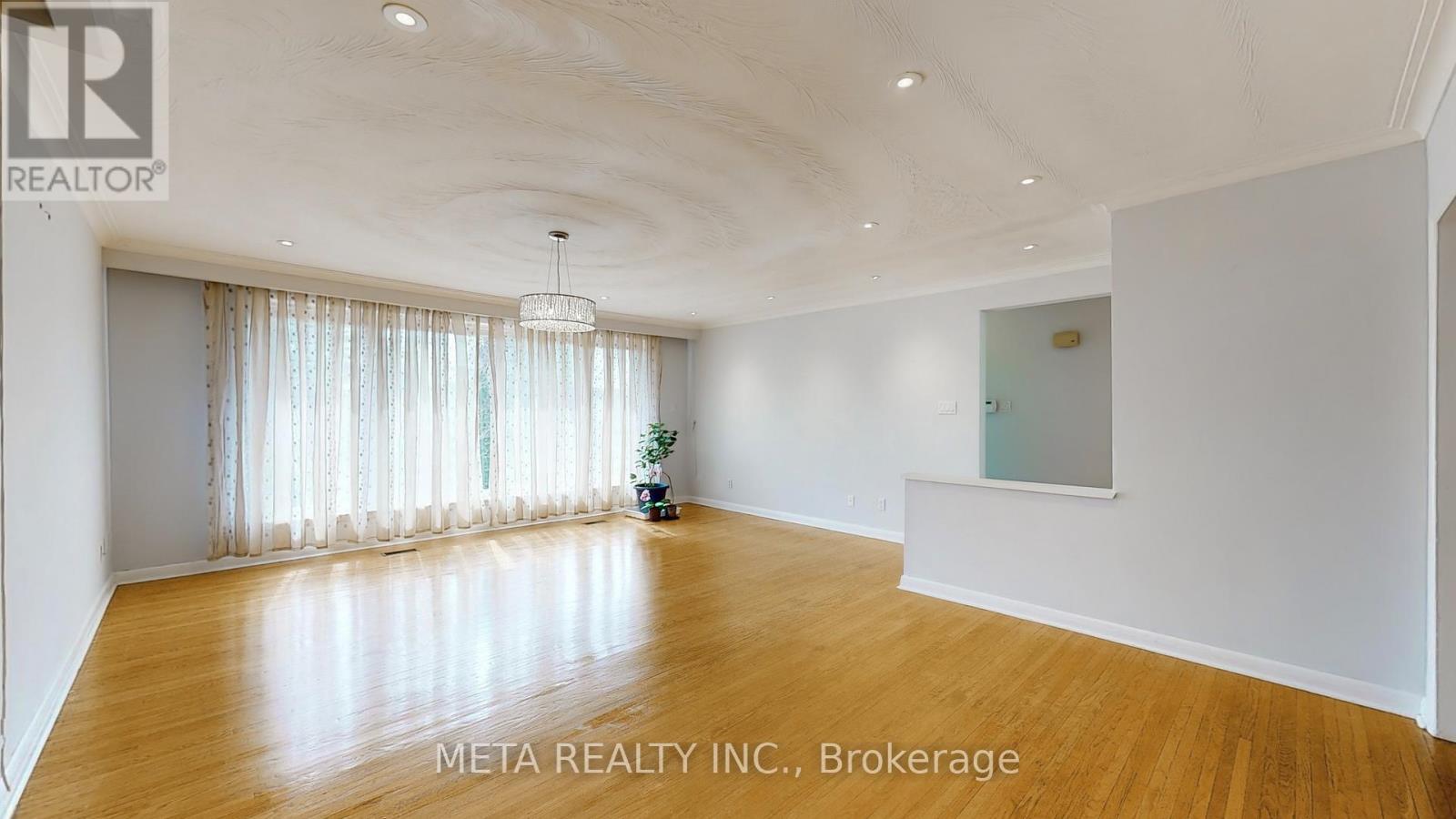 36 Dewlane Drive, Toronto, Ontario  M2R 2P8 - Photo 4 - C13074860
