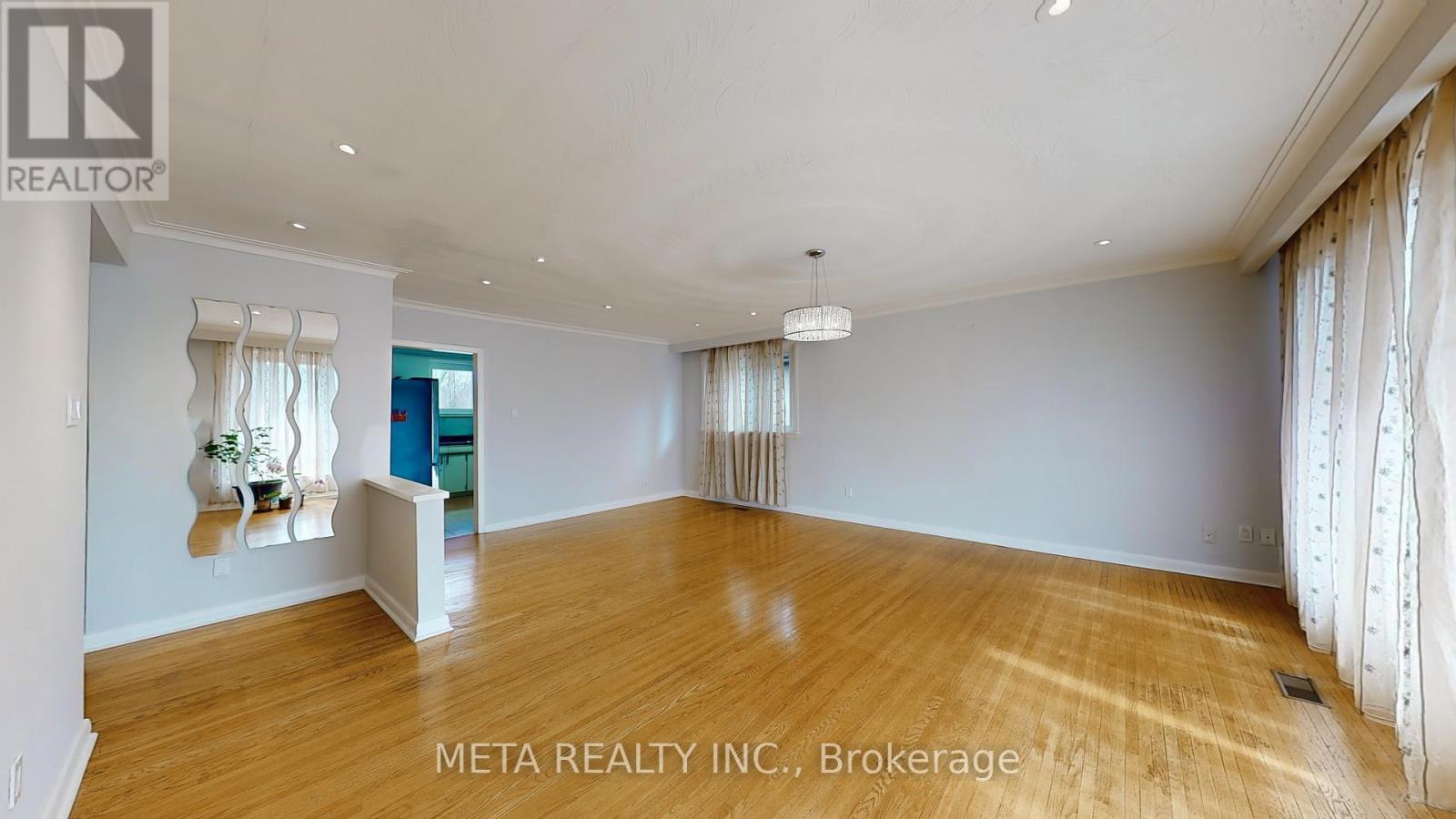 36 Dewlane Drive, Toronto, Ontario  M2R 2P8 - Photo 6 - C13074860