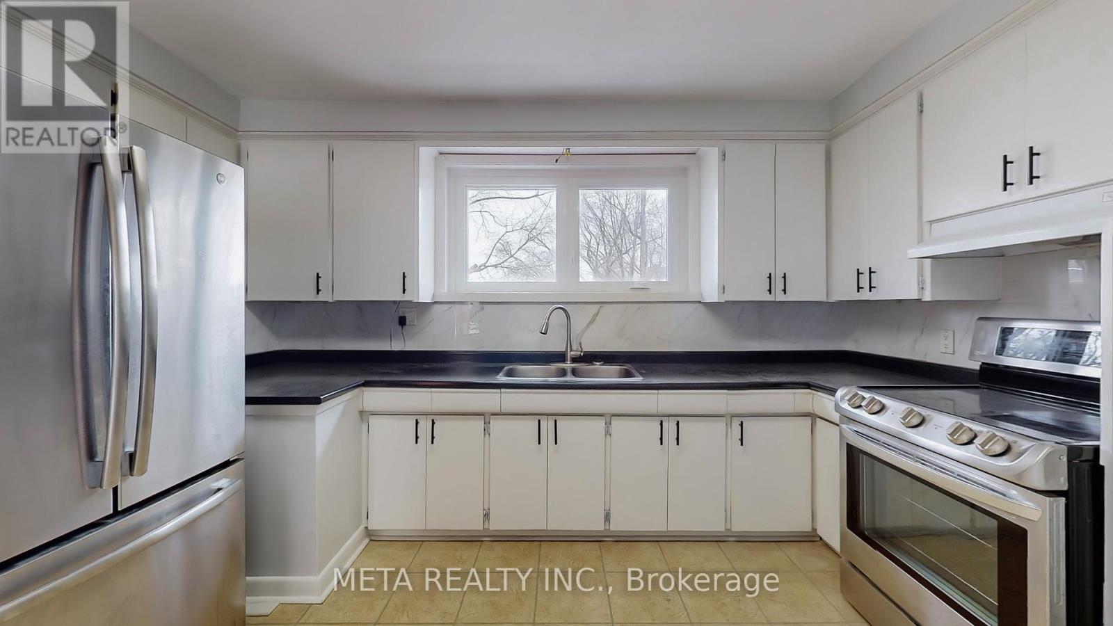 36 Dewlane Drive, Toronto, Ontario  M2R 2P8 - Photo 7 - C13074860